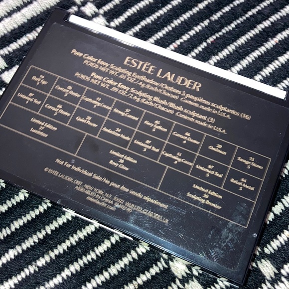 Palette - Picture 5 of 5